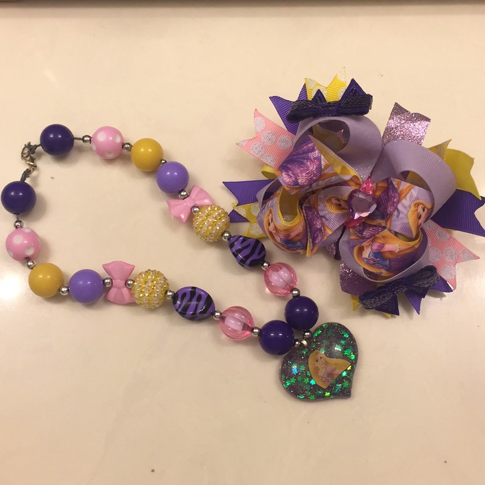 4/$25 Disney tangled boutique necklace / hair bow